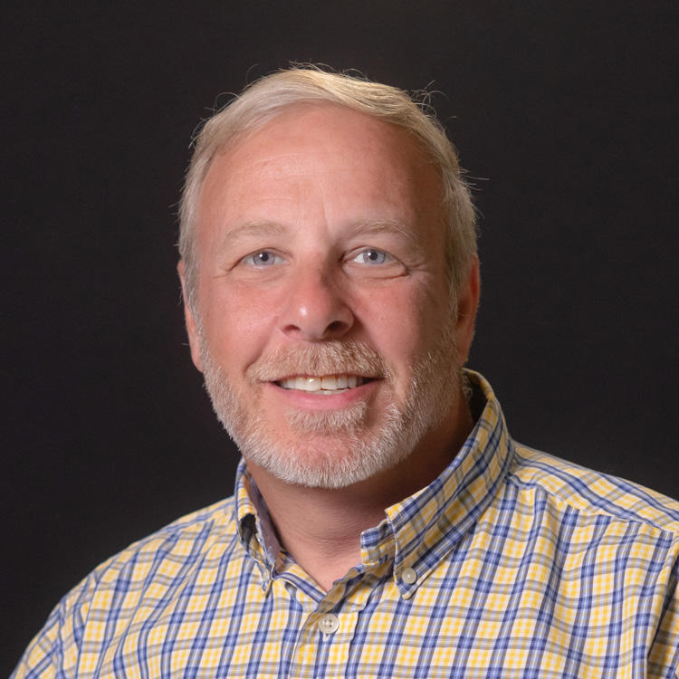 Eric Axelsson Headshot